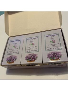 Woods of Windsor Violet Fine English Soap 3.5 oz Bars Set of 3